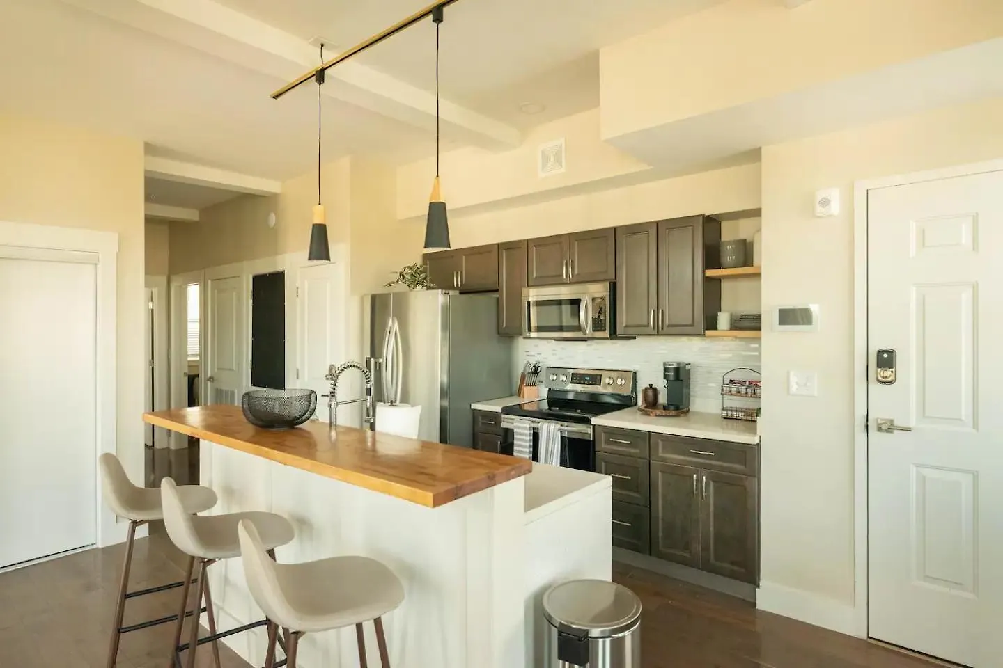 Apartamento Downtown, Contemporary, 2 Bedroom, Roof Terrace! 4A Savannah